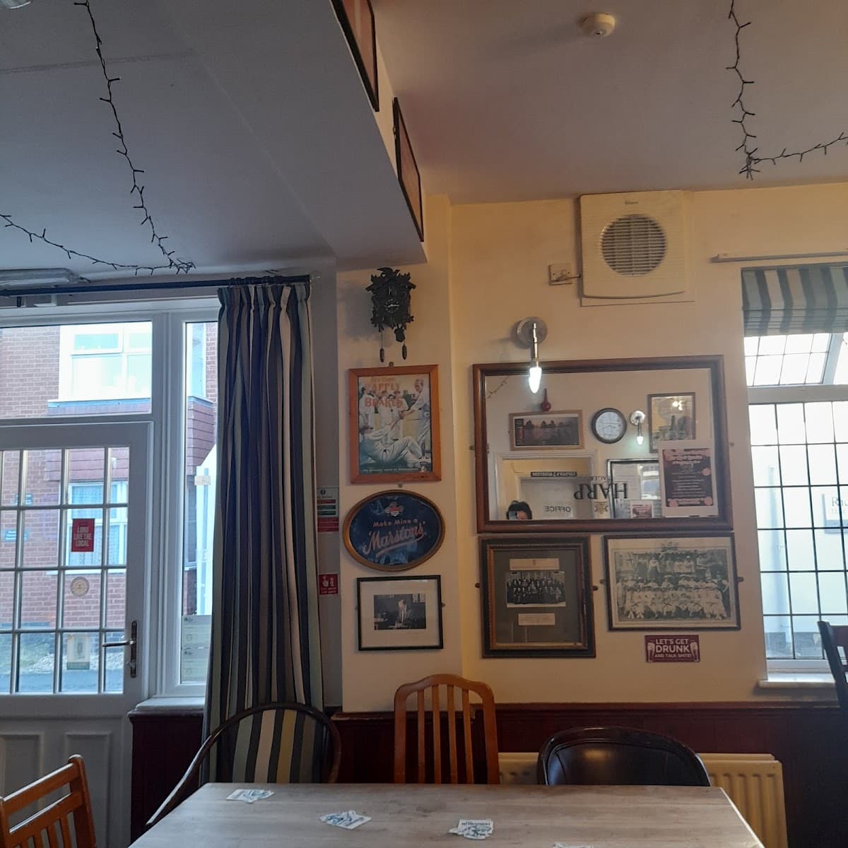 Alexandra Arms